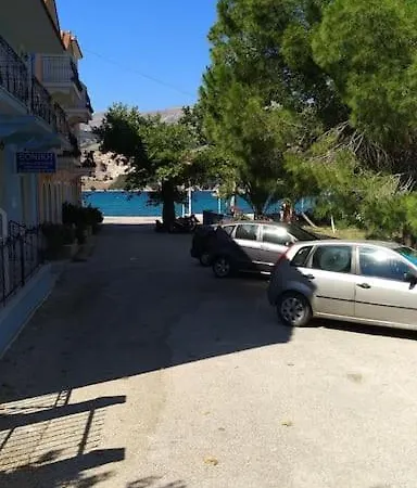 Christoforos Christoforatos Apartman
