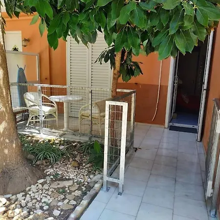 Christoforos Christoforatos Apartman